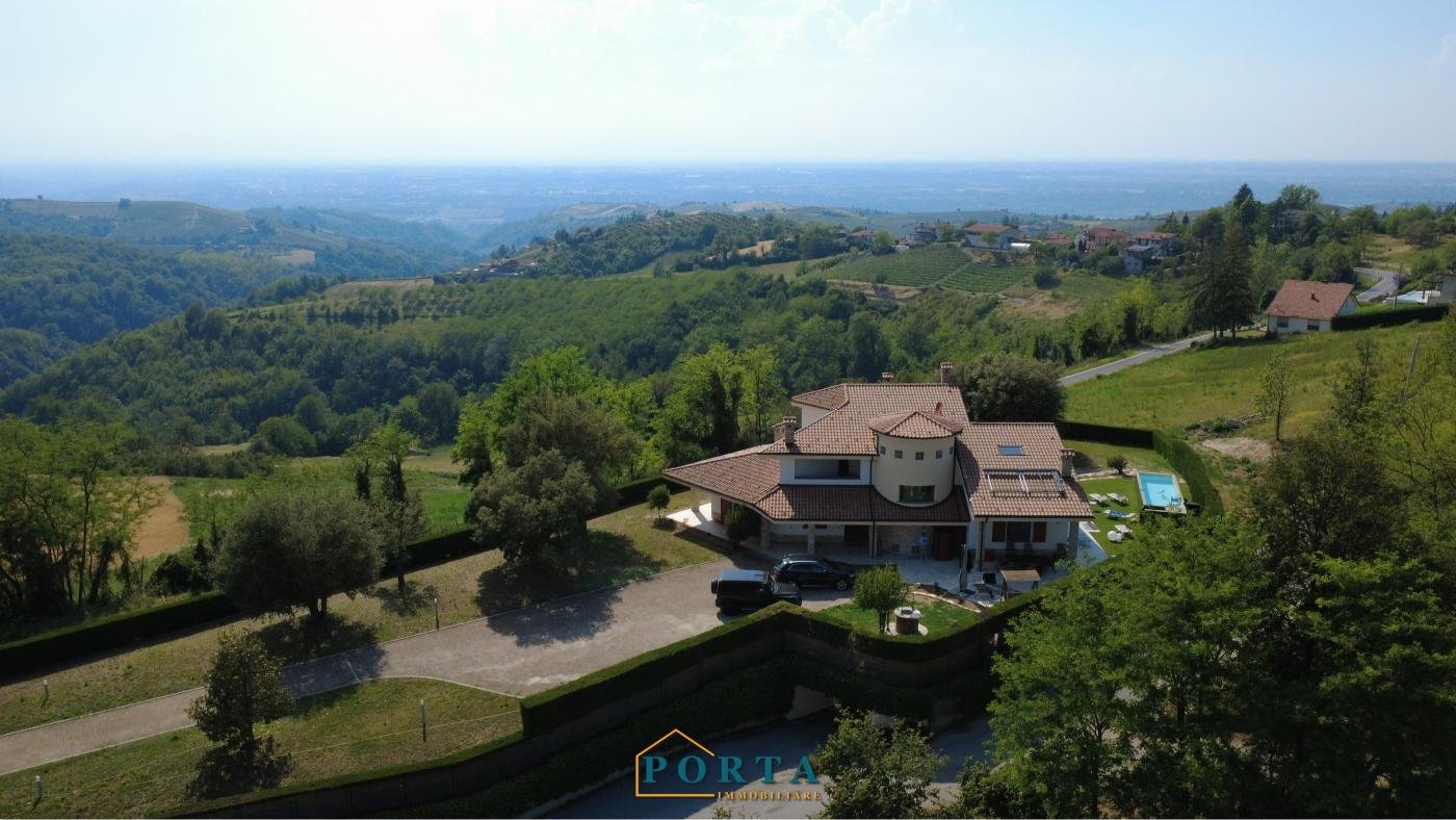 Villa Belvedere Langhe (CN)